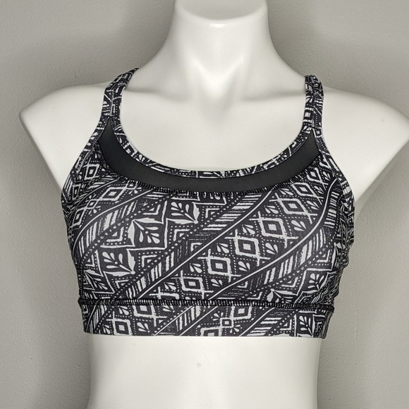 ✨3/$15 Gaiam Yoga black white exercise bra XS - Picture 1 of 8